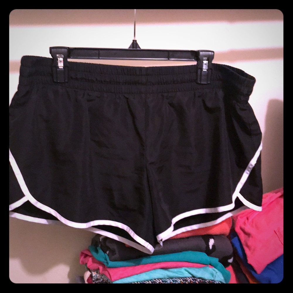 Set of 2 workout shorts